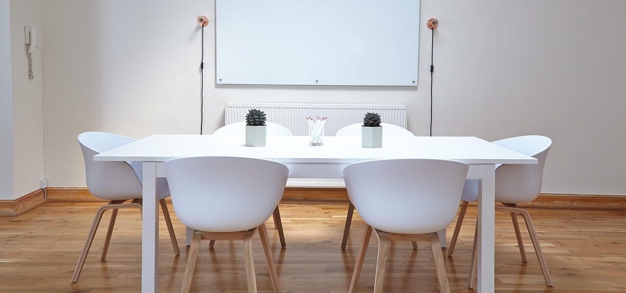 découvrez notre primer pour parquet, une sous-couche essentielle qui prépare et protège votre sol avant la pose du revêtement final, assurant une meilleure adhérence et durabilité.